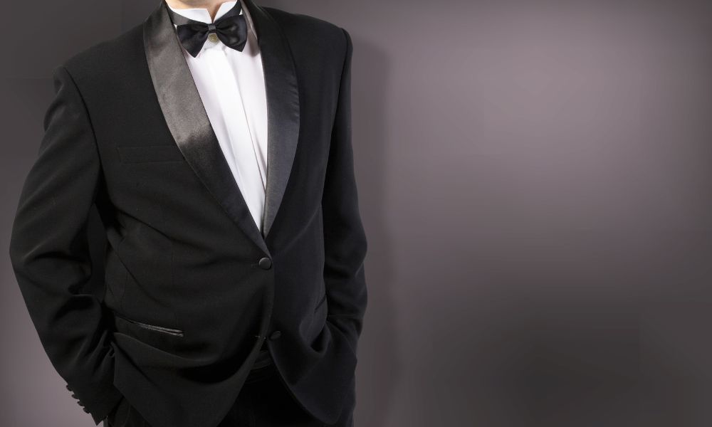 What’s the Difference Between a Suit and a Tuxedo?